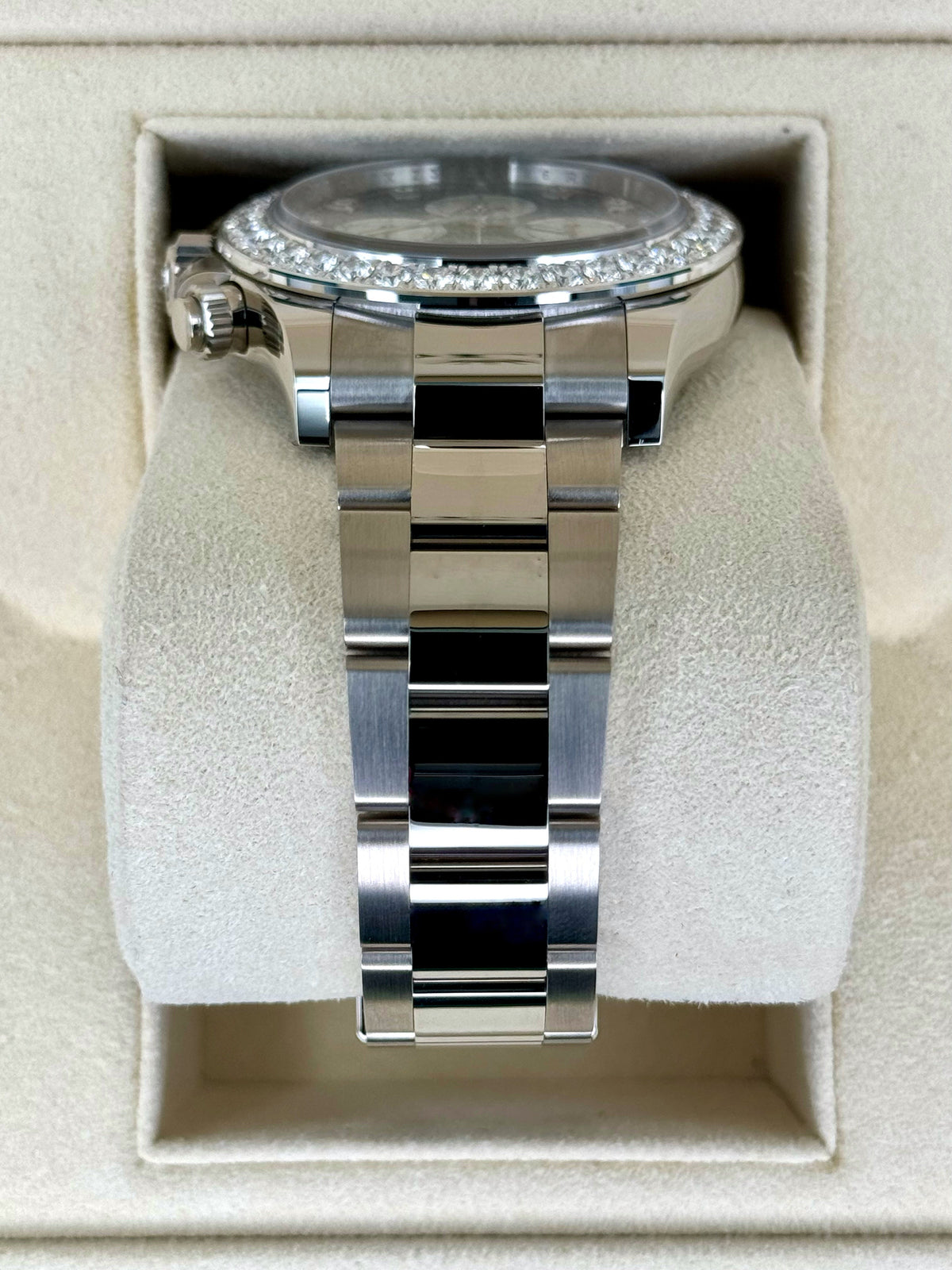 NEW 2025 Rolex Daytona 40mm 126579RBR Mother of Pearl Diamond Dial