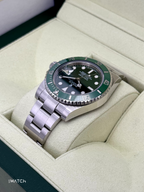 2014 Rolex Submariner "Hulk" 40mm 116610LV Green Dial