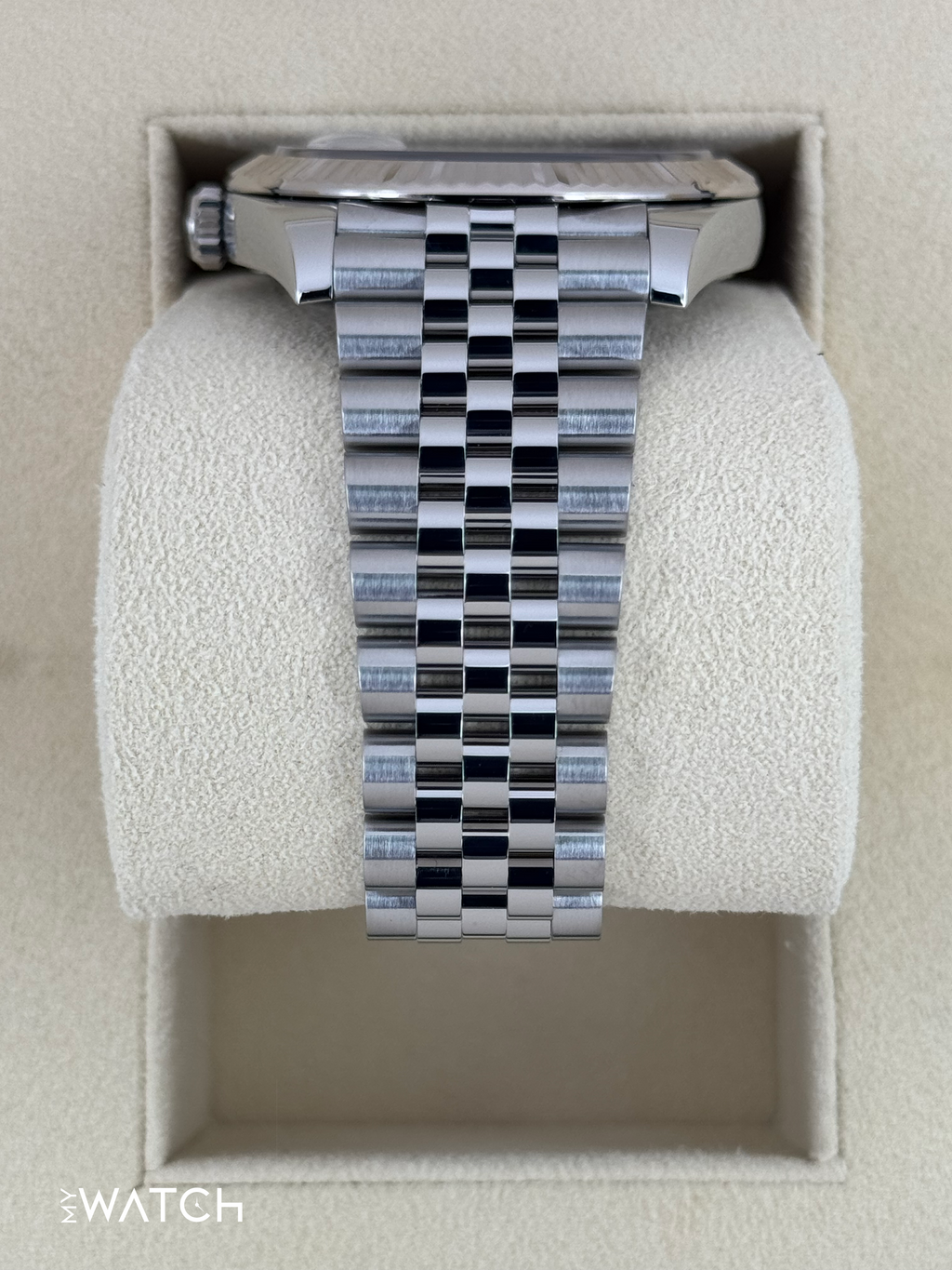 2021 Rolex Datejust 41mm 126334 Stainless Steel Jubilee White Dial