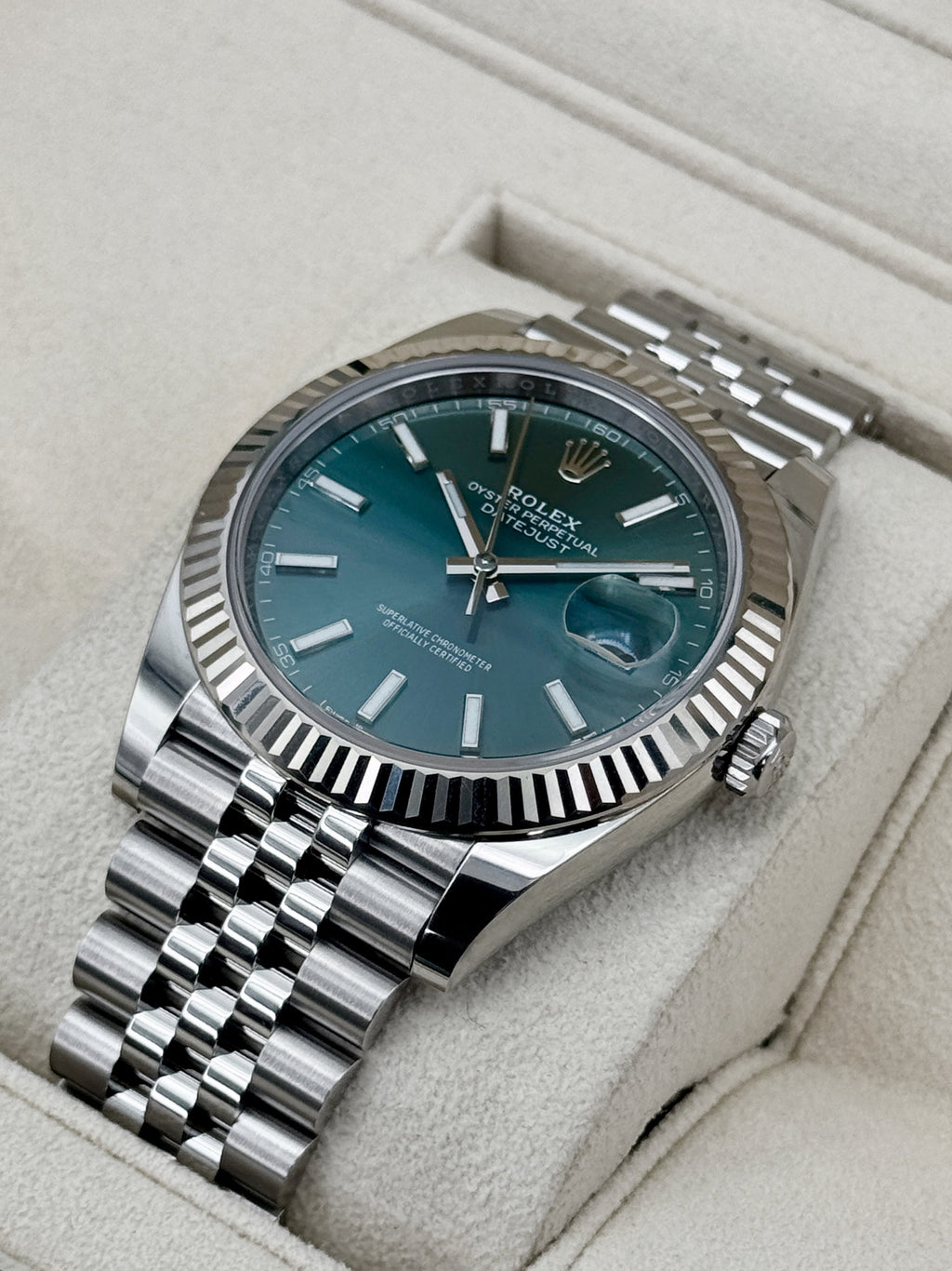 2023 Rolex Datejust 41mm 126334 Stainless Steel Jubilee Mint Green Dial