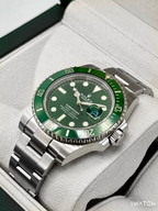 2017 Rolex Submariner “Hulk” 40mm 116610LV Green Dial