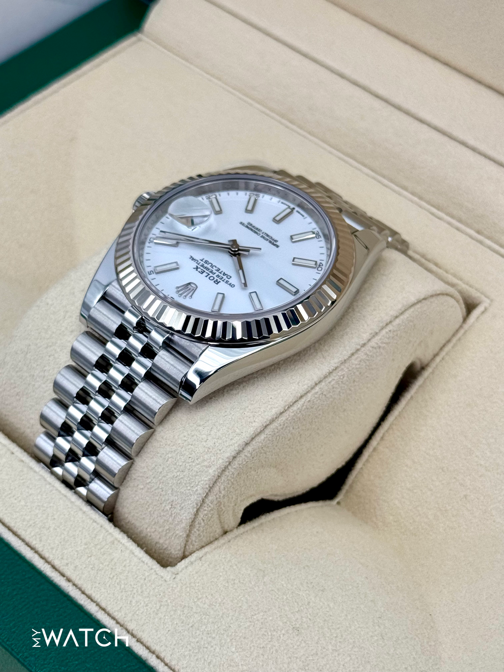 2021 Rolex Datejust 41mm 126334 Stainless Steel Jubilee White Dial