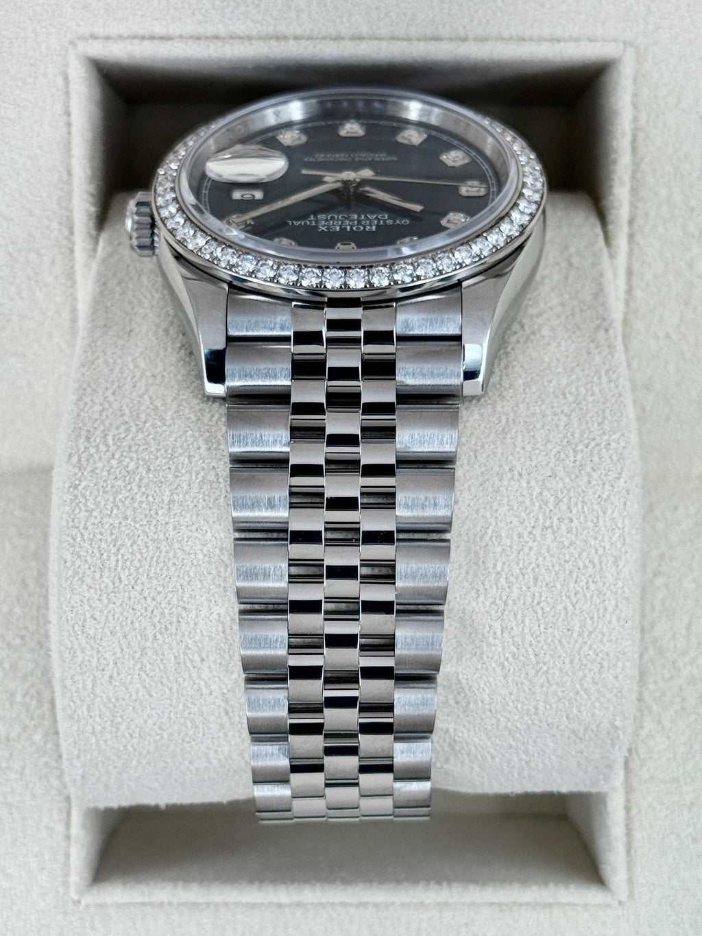 2024 Rolex Datejust 36mm 126284RBR Stainless Steel Jubilee Blue Diamond Dial