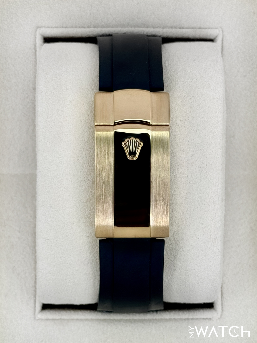 2022 Rolex Sky-Dweller 42mm 326238 Yellow Gold Oysterflex Black Dial