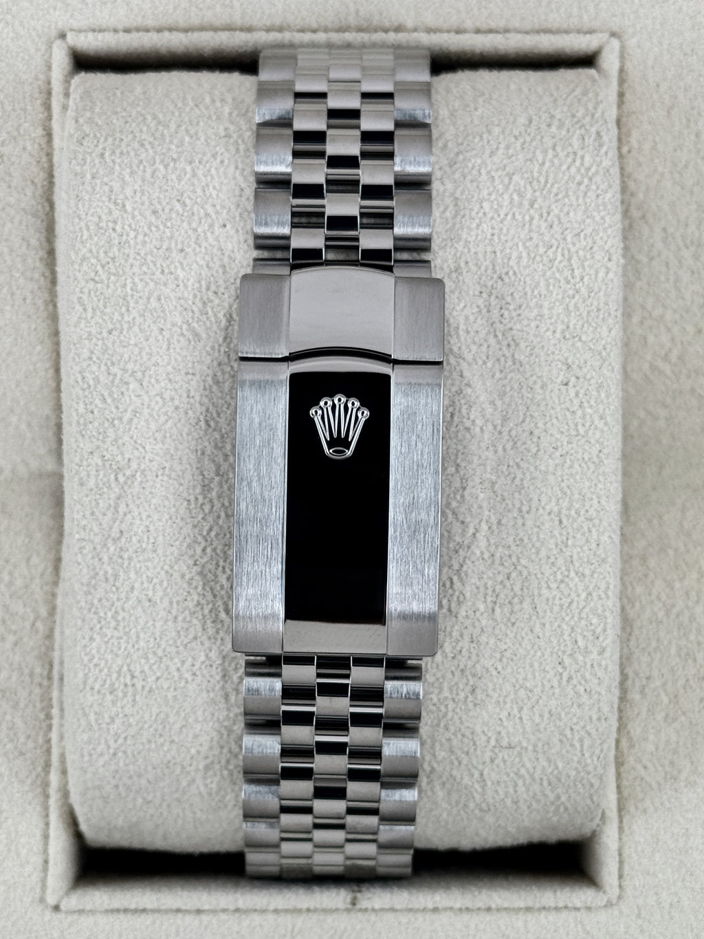 2023 Rolex Datejust 41mm 126334 Stainless Steel Jubilee Mint Green Dial