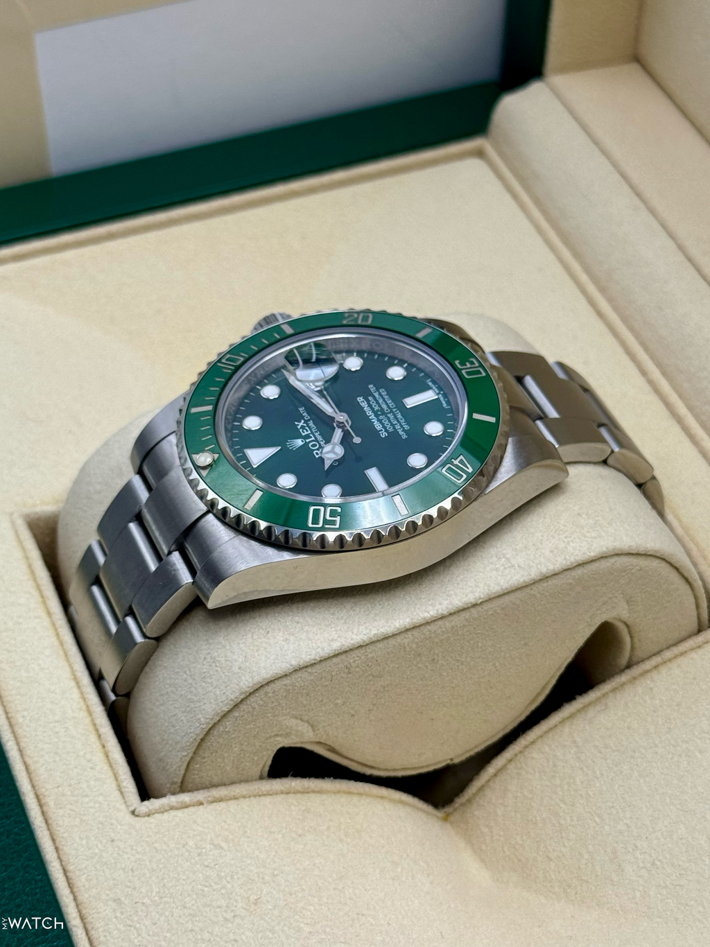 2019 Rolex Submariner “Hulk” 40mm 116610LV Green Dial
