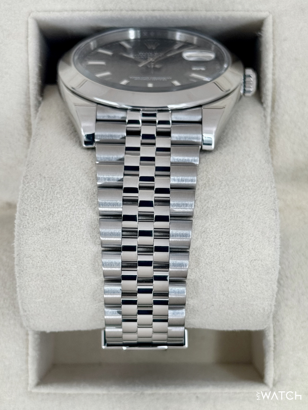2023 Rolex Datejust 41mm 126300 Stainless Steel Jubilee Rhodium Dial