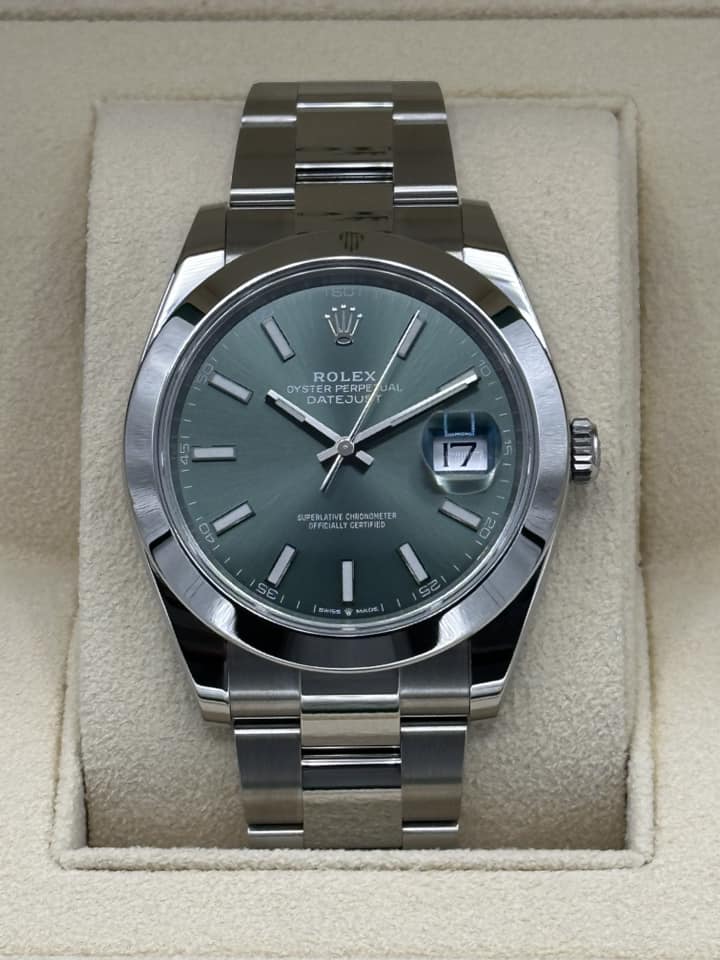 2023 Rolex Datejust 41mm 126300 Oyster Green Dial