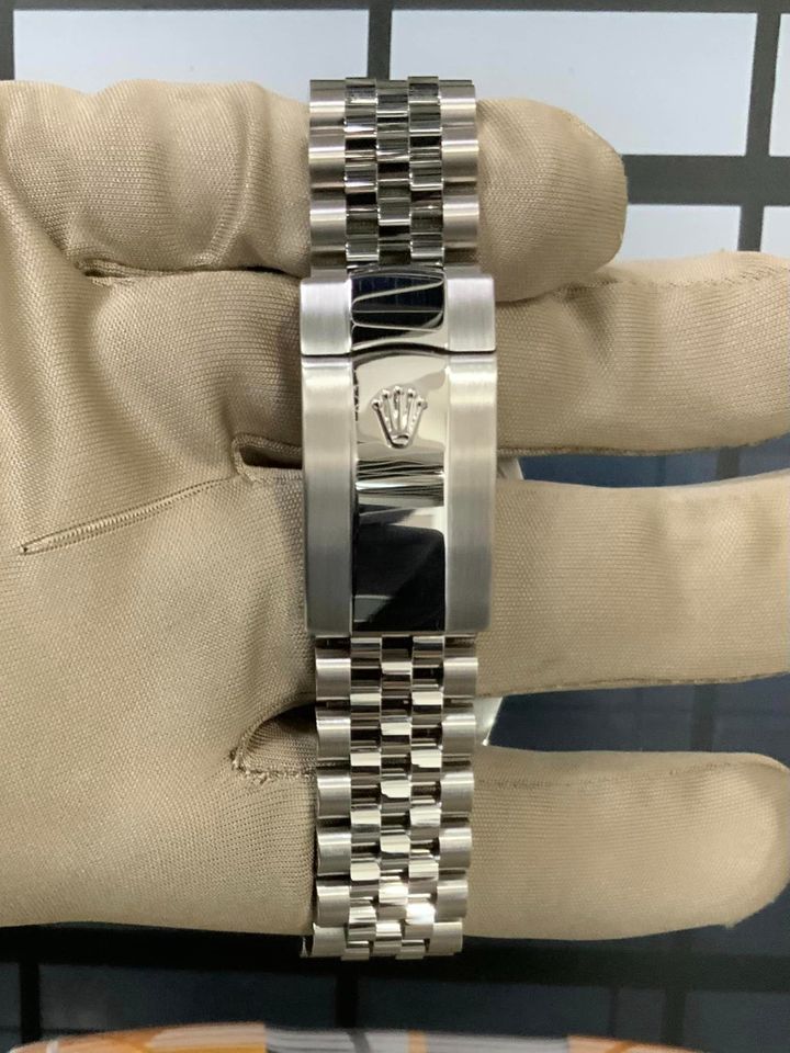 2020 Rolex Datejust 41mm 126334 Jubilee White Stick Dial