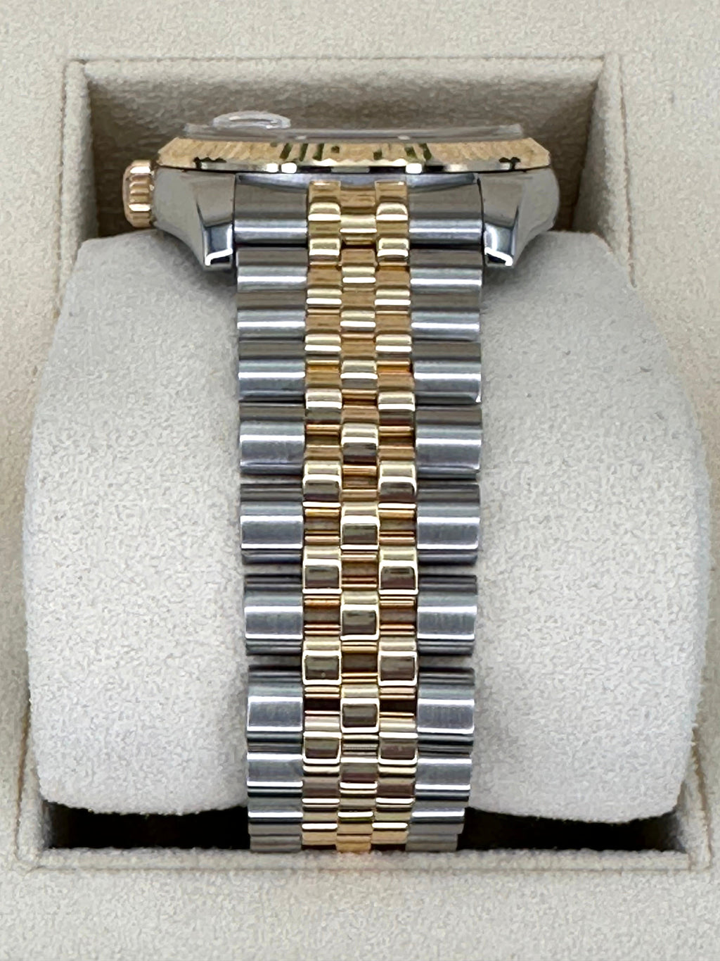 2005 Rolex Datejust 36mm 116233 Two-Tone Jubilee Champagne Dial
