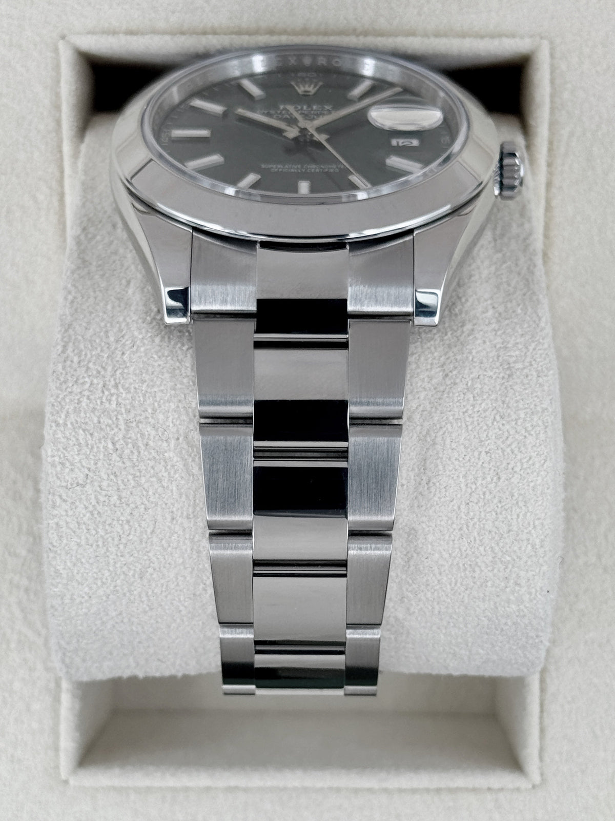 2025 Rolex Datejust 41mm 126300 Stainless Steel Oyster Green Dial