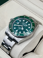 2020 Rolex Submariner “Hulk” 40mm 116610LV Green Dial (Green Card)