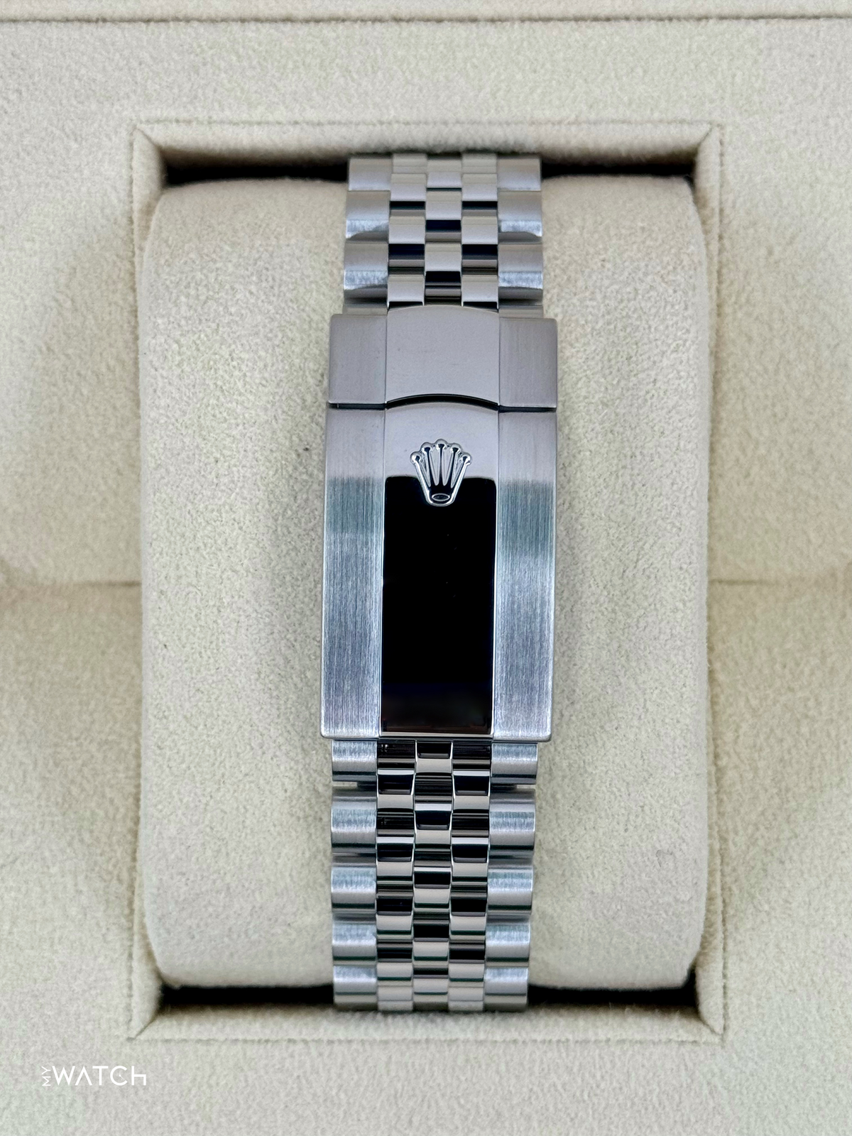 2022 Rolex Sky-Dweller 42mm 326934 Jubilee Blue Dial
