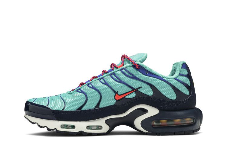 Nike Air Max Plus Discover Your Air