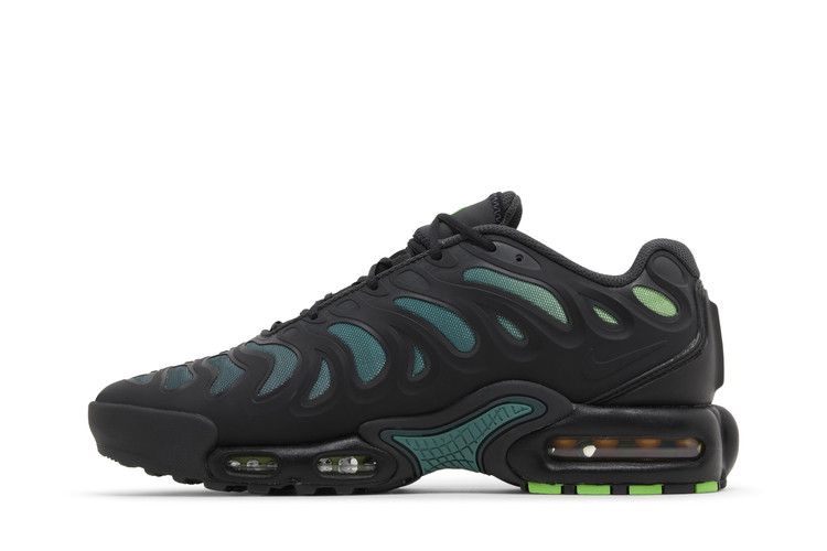 Nike Air Max Plus Drift Black Volt