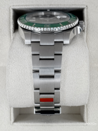 2020 Rolex Submariner “Hulk” 40mm 116610LV Green Dial (GREEN CARD & STICKERED)
