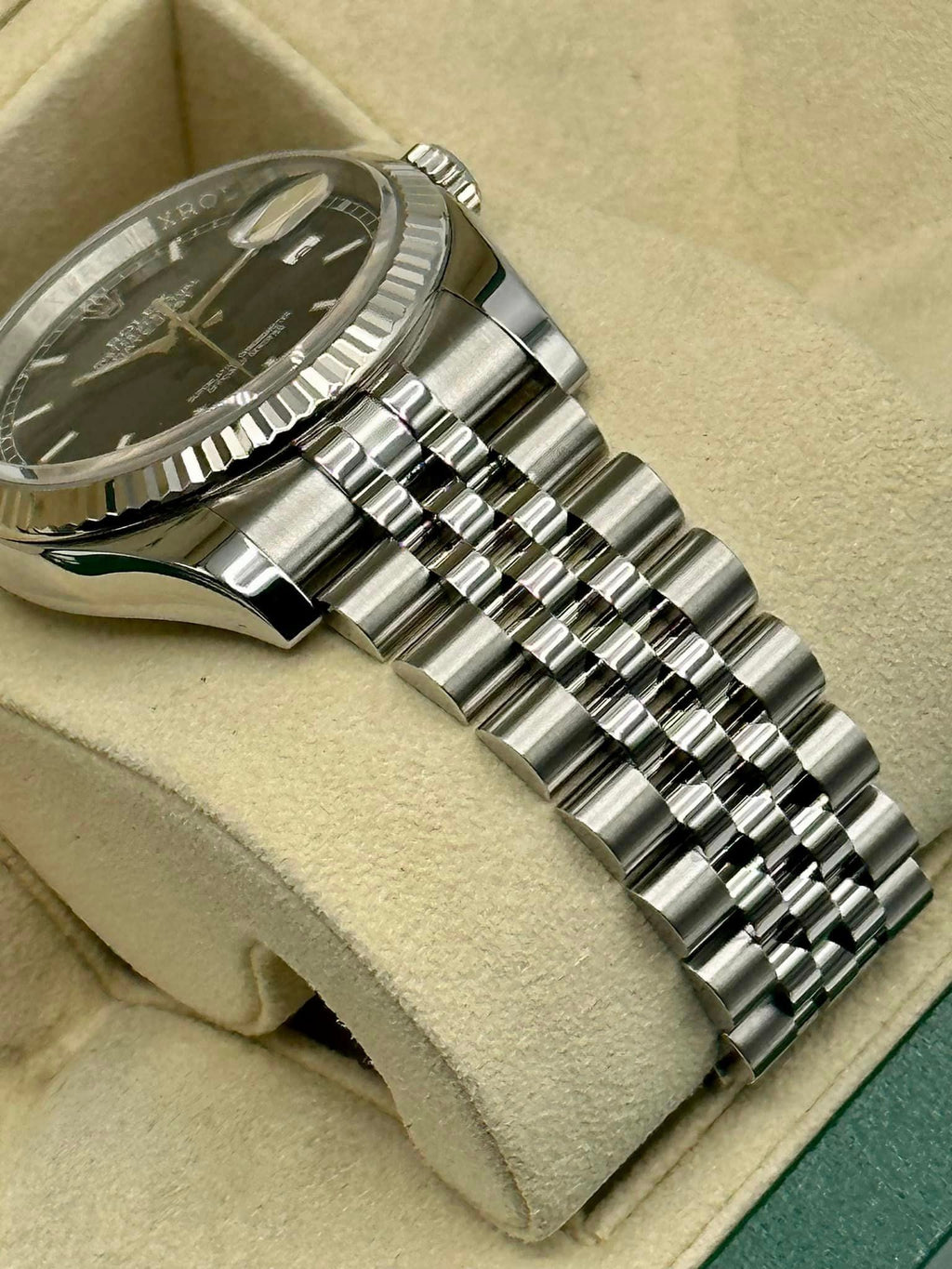 2018 Rolex Datejust 36mm 116234 Jubilee Blue Stick Roulette Date Dial