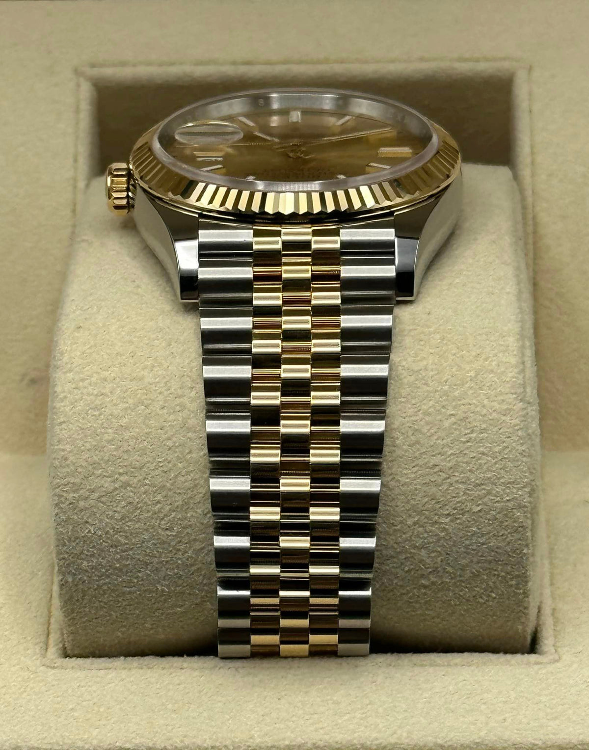 2022 Rolex Datejust 36mm 126233 Two-Tone Jubilee Champaign Stick Dial