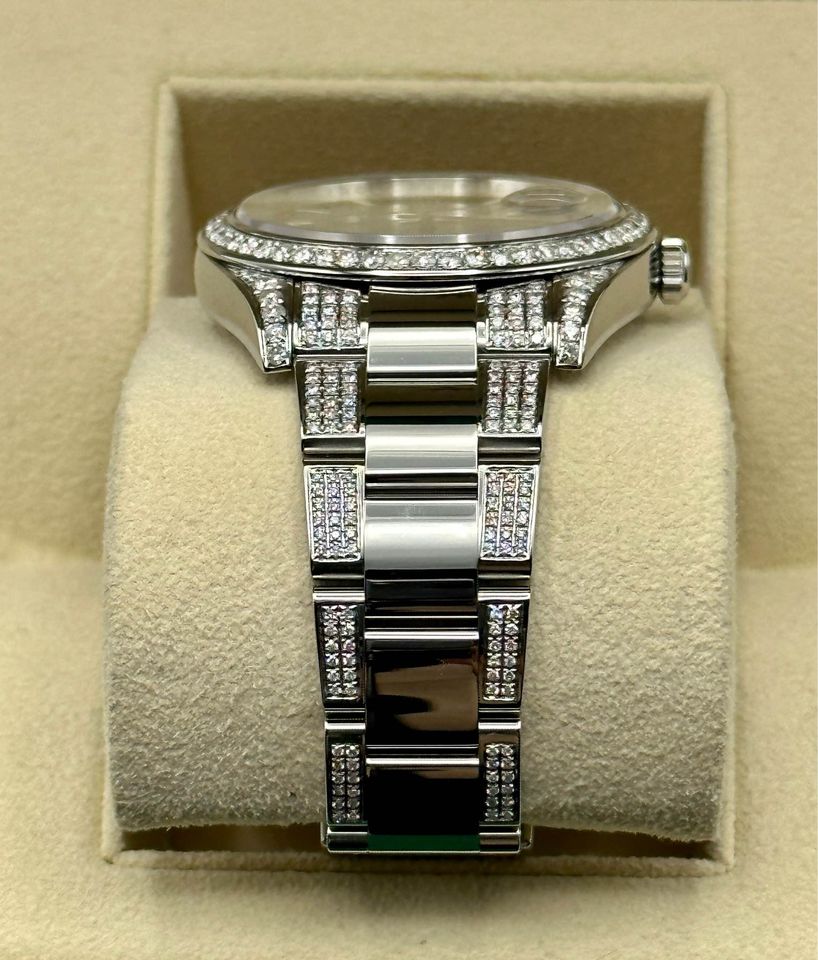 Rolex Datejust 41mm 126300 Diamonds Oyster Black Stick Dial