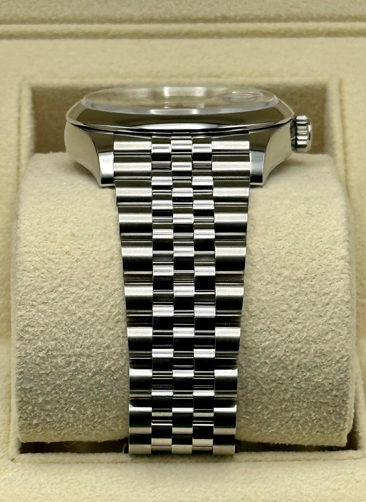NEW 2025 Rolex Datejust 36mm 126200 Jubilee Mint Green Dial