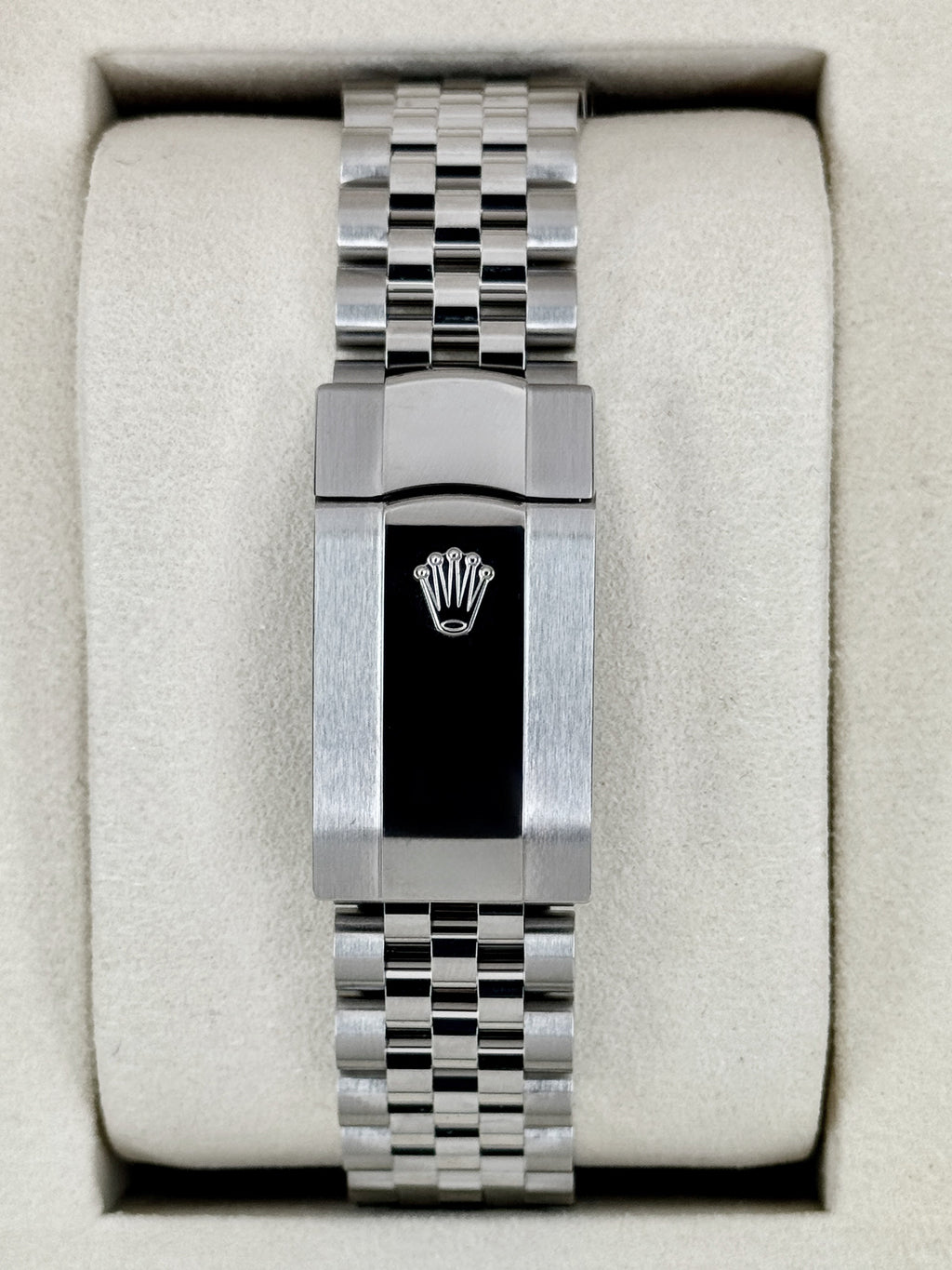 NEW 2025 Rolex Datejust 41mm 126300 Stainless Steel Jubilee Silver Dial
