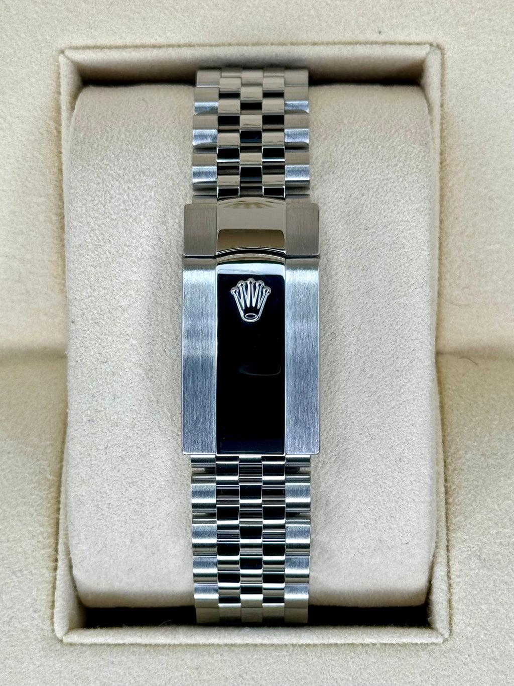2020 Rolex Datejust 41mm 126334 Stainless Steel Jubilee Silver Dial