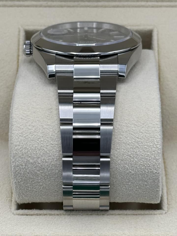 2023 Rolex Datejust 41mm 126300 Oyster Green Dial