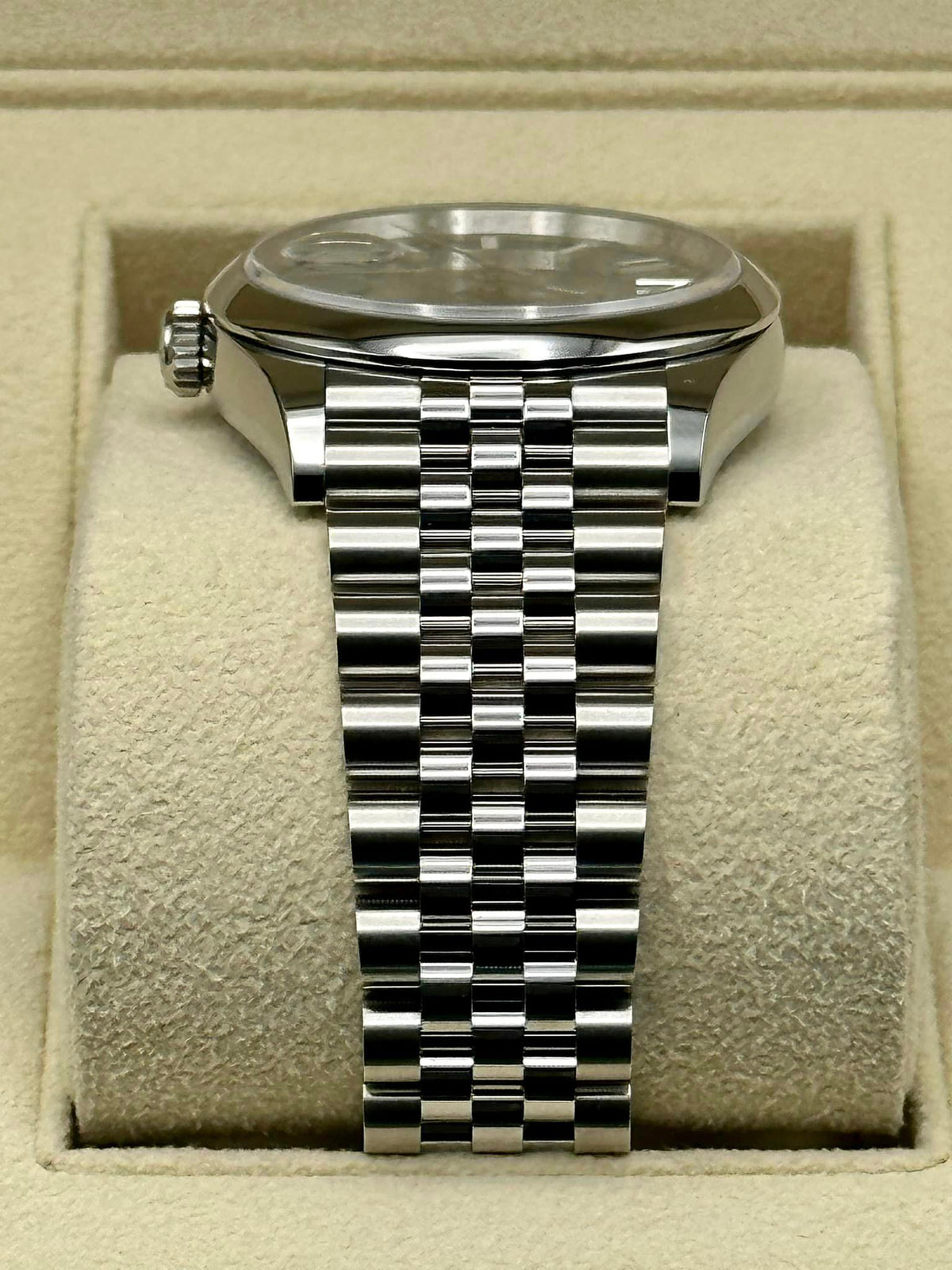 NEW 2025 Rolex Datejust 36mm 126200 Jubilee Mint Green Dial