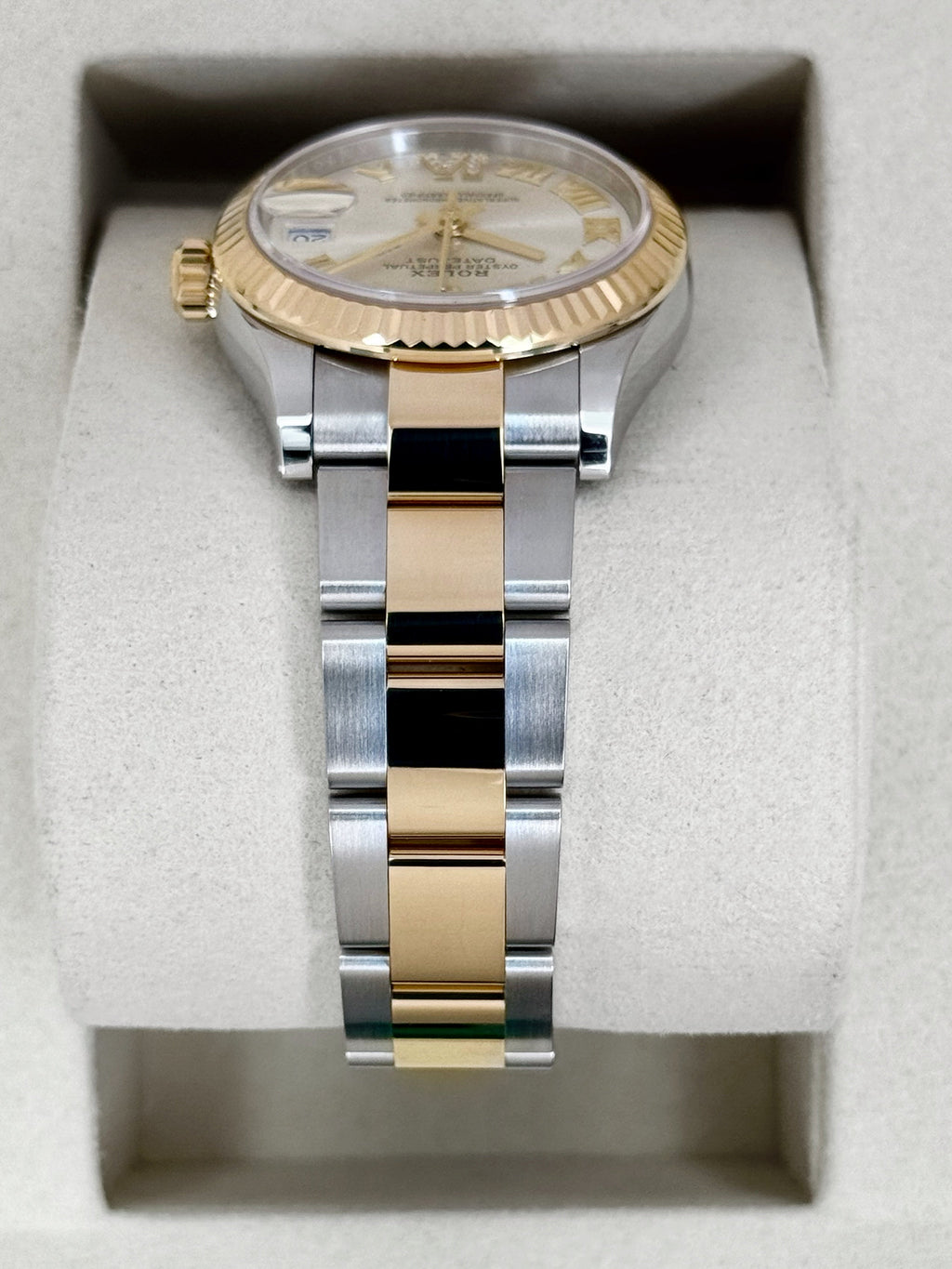 NEW 2026 Rolex Datejust 31mm 278273 Two-Tone Oyster Silver Diamond Dial