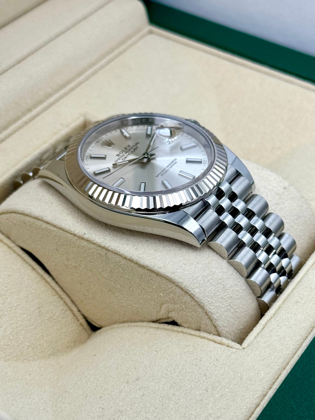 2020 Rolex Datejust 41mm 126334 Stainless Steel Jubilee Silver Dial