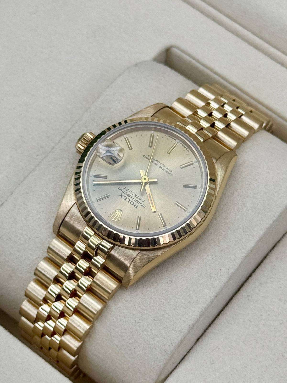 1990 Rolex Datejust 31mm 68278 Yellow Gold Jubilee Champagne Dial (Collectors Set)