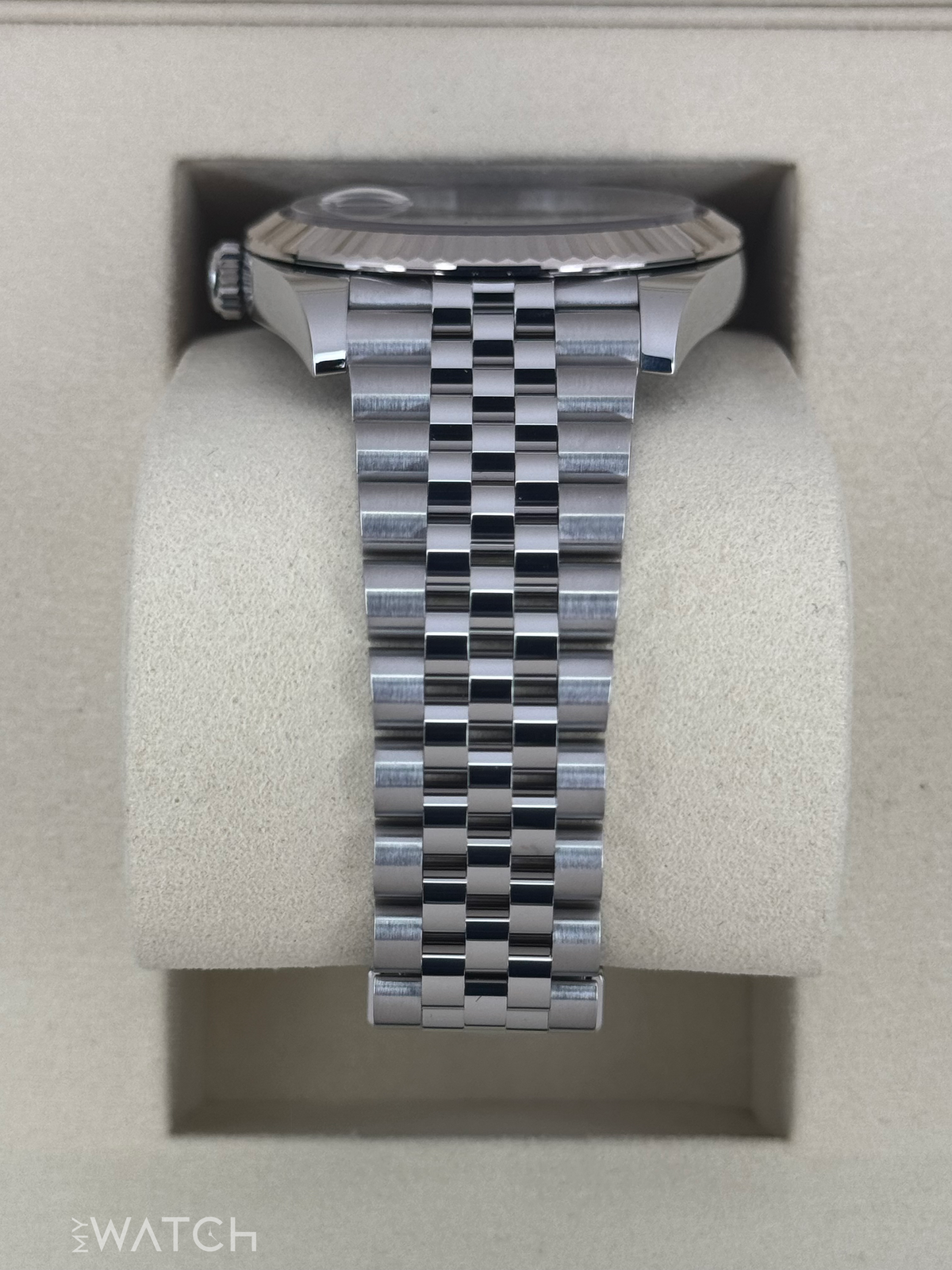 NEW 2025 Rolex Datejust 41mm 126334 Stainless Steel Jubilee Rhodium Dial