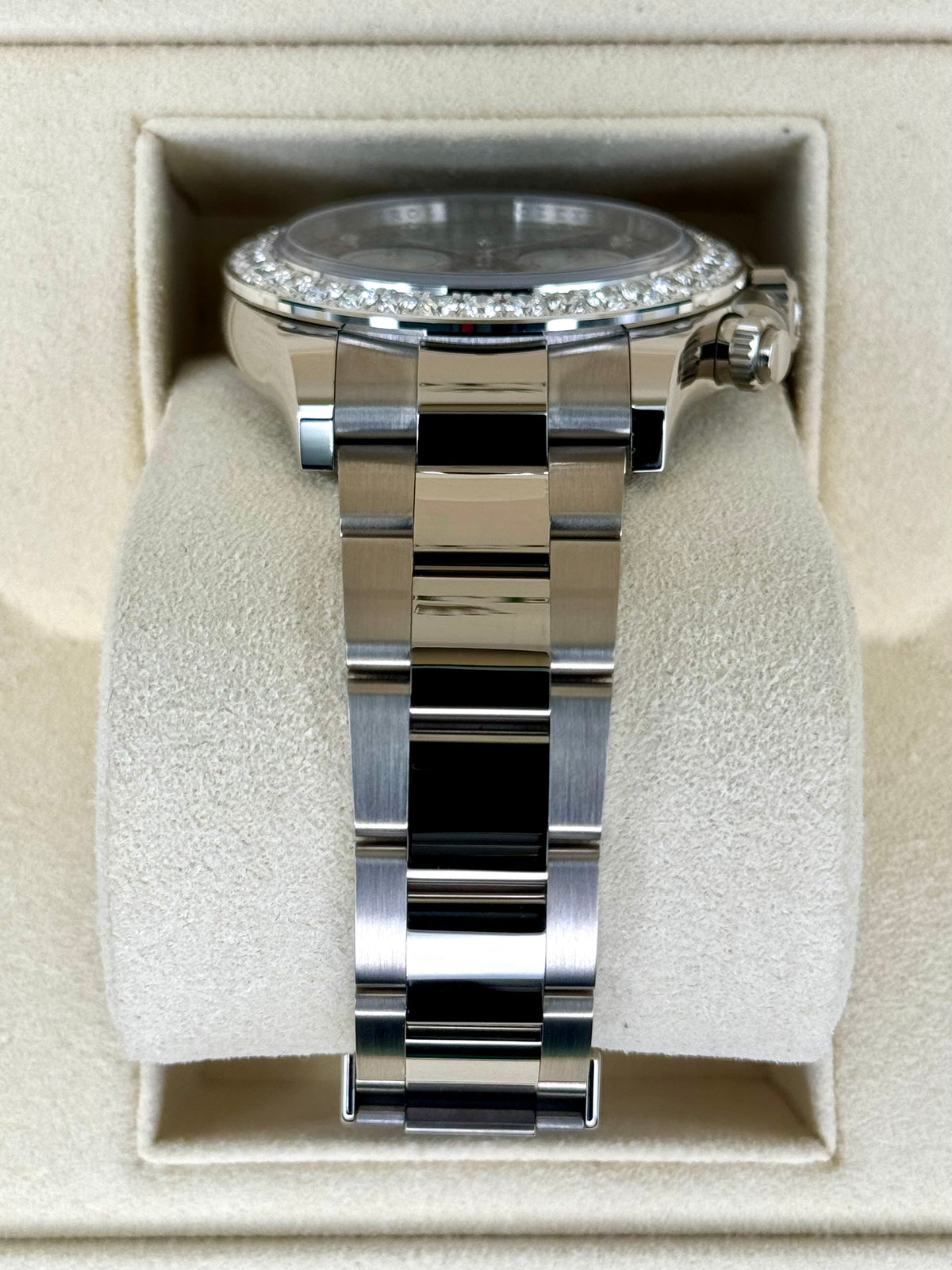 NEW 2025 Rolex Daytona 40mm 126579RBR Mother of Pearl Diamond Dial