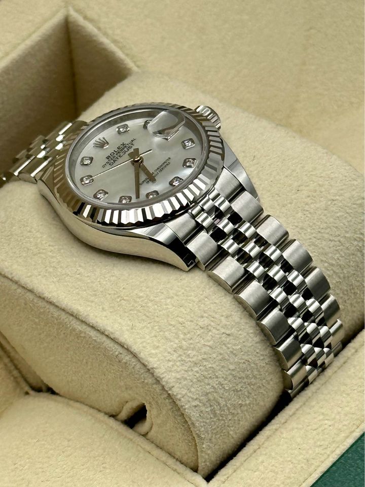 NEW 2022 Rolex Ladies Datejust 28mm 279174 Diamond Mother of Pearl Dial