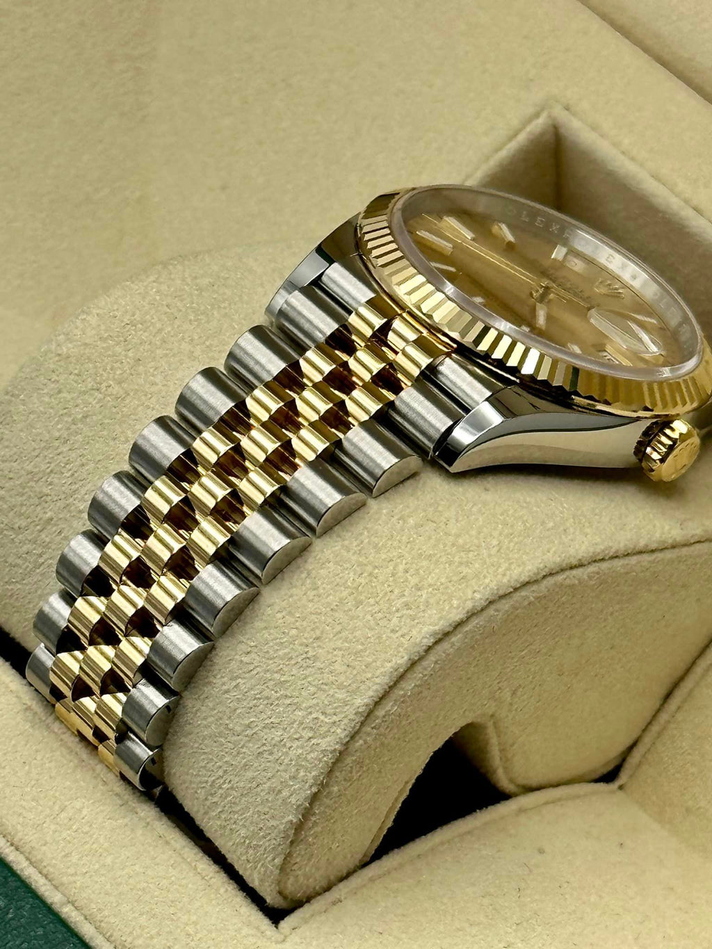 2022 Rolex Datejust 36mm 126233 Two-Tone Jubilee Champaign Stick Dial