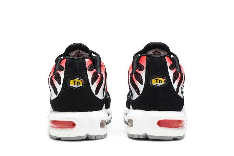 Nike Air Max Plus Hot Lava
