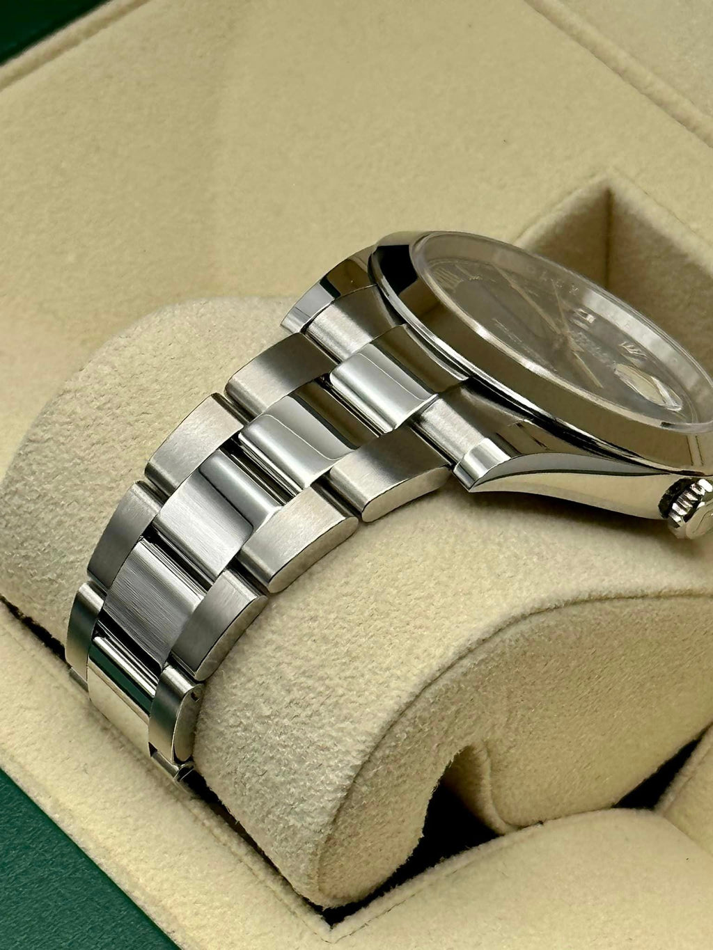 NEW Rolex 2023 Datejust 41mm 126300 Oyster Blue Roman Numeral Dial