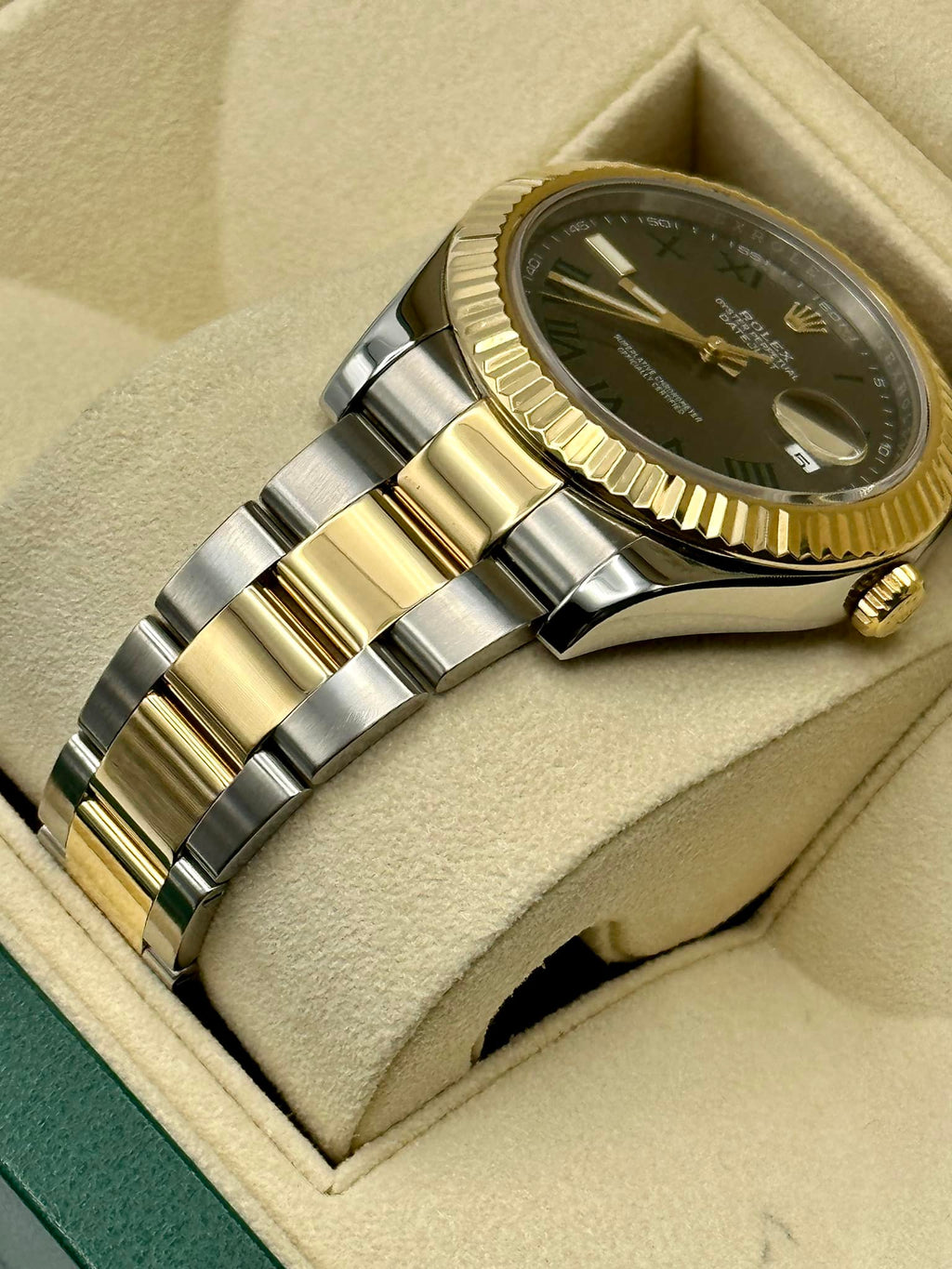 2016 Rolex Datejust 41mm 116333 Two-Tone Oyster Wimbledon Dial