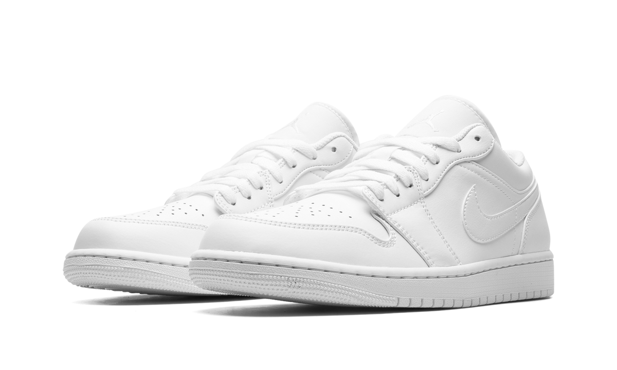 Air Jordan 1 Low "Triple White" 553558 136