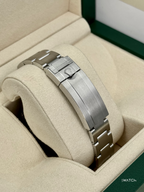 2019 Rolex Submariner “Hulk” 40mm 116610LV Green Dial