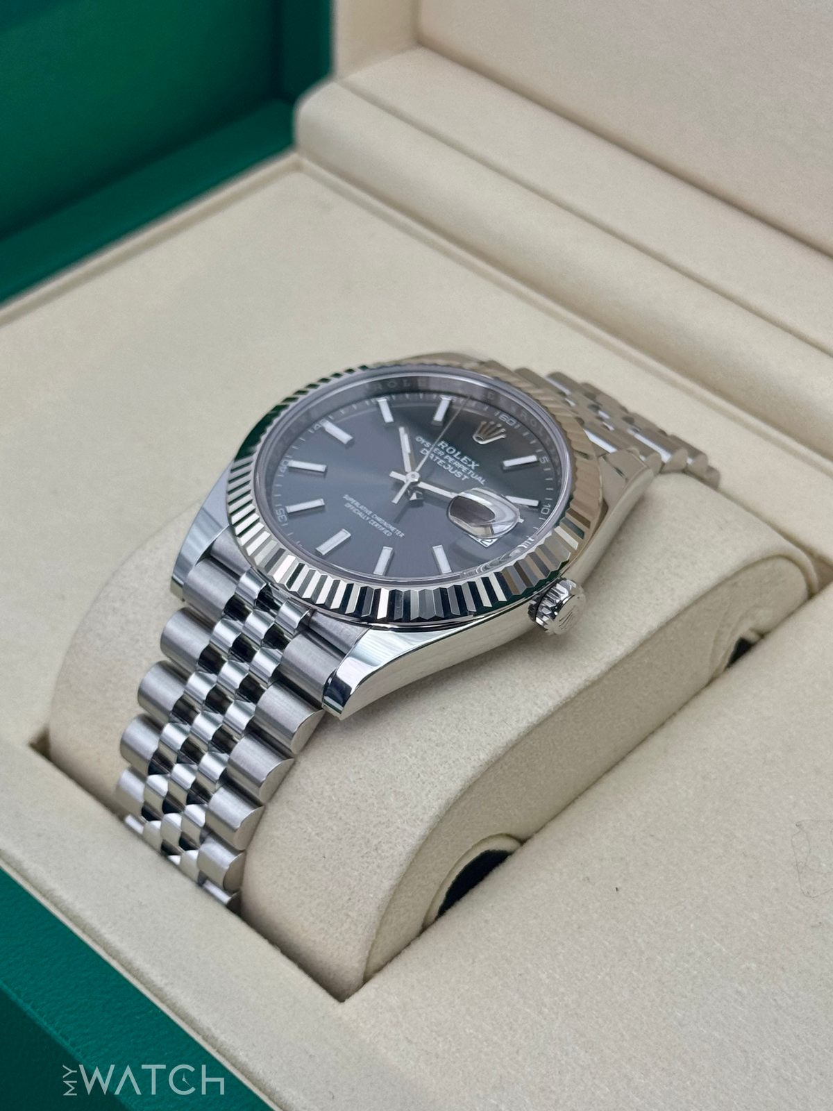 NEW 2025 Rolex Datejust 41mm 126334 Stainless Steel Jubilee Rhodium Dial