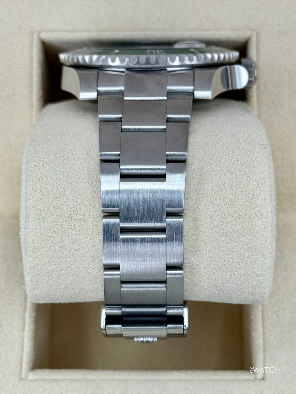2019 Rolex Submariner “Hulk” 40mm 116610LV Green Dial