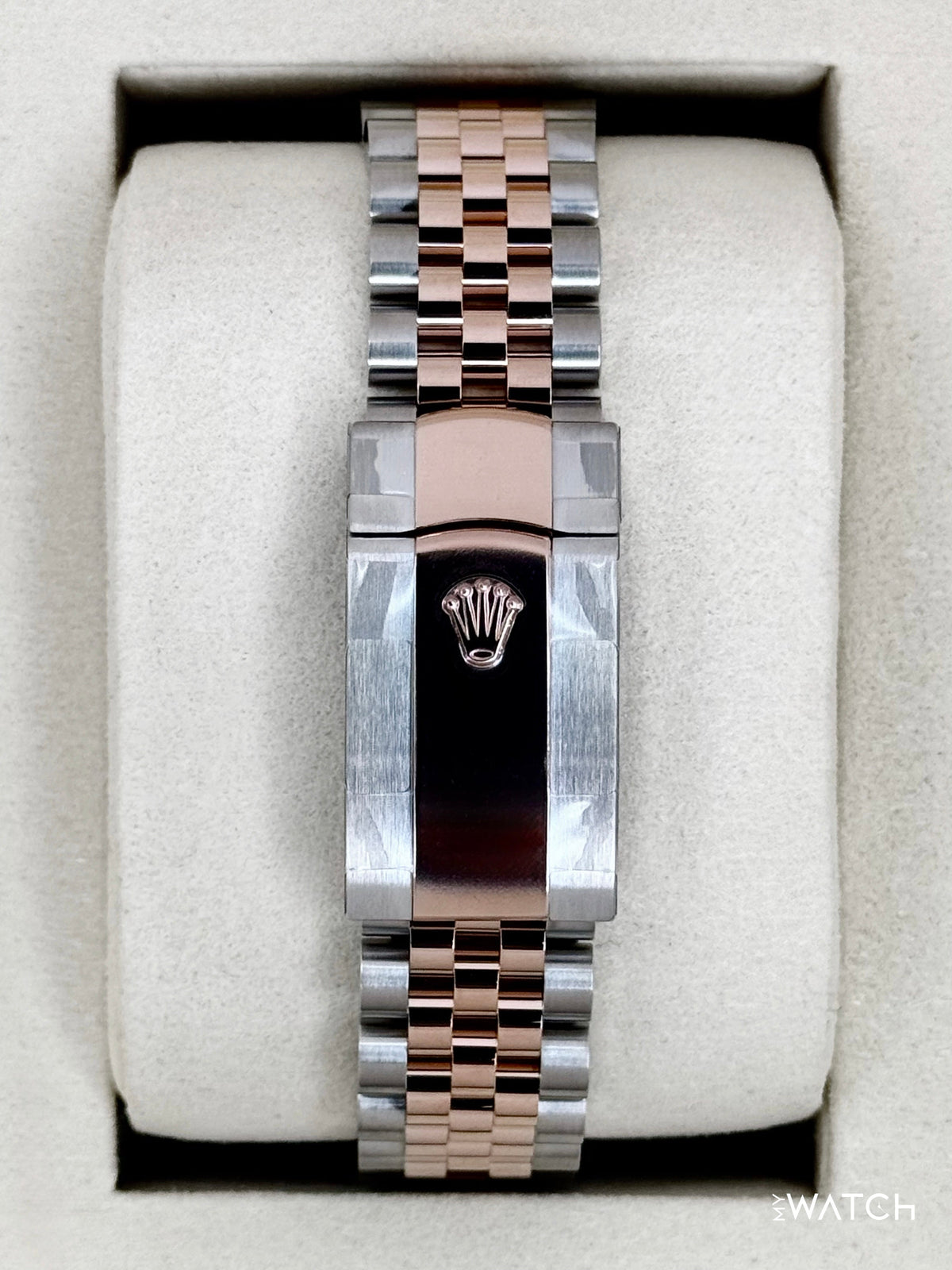 NEW 2026 Rolex Datejust 36mm 126231 Two-Tone MOP Diamond Dial (STICKERED)