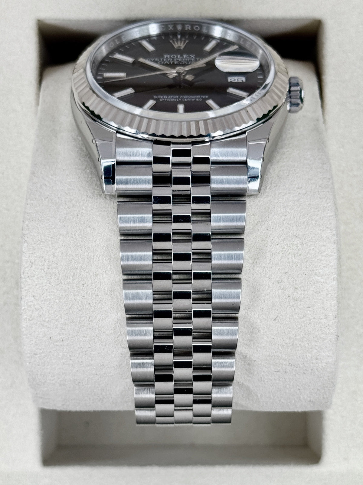 NEW 2026 Rolex Datejust 36mm 126234 Stainless Steel Jubilee Black Dial (STICKERED)