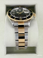 2009 Rolex Submariner 40mm 16613LN Two-Tone Black Dial (Collectors Set)