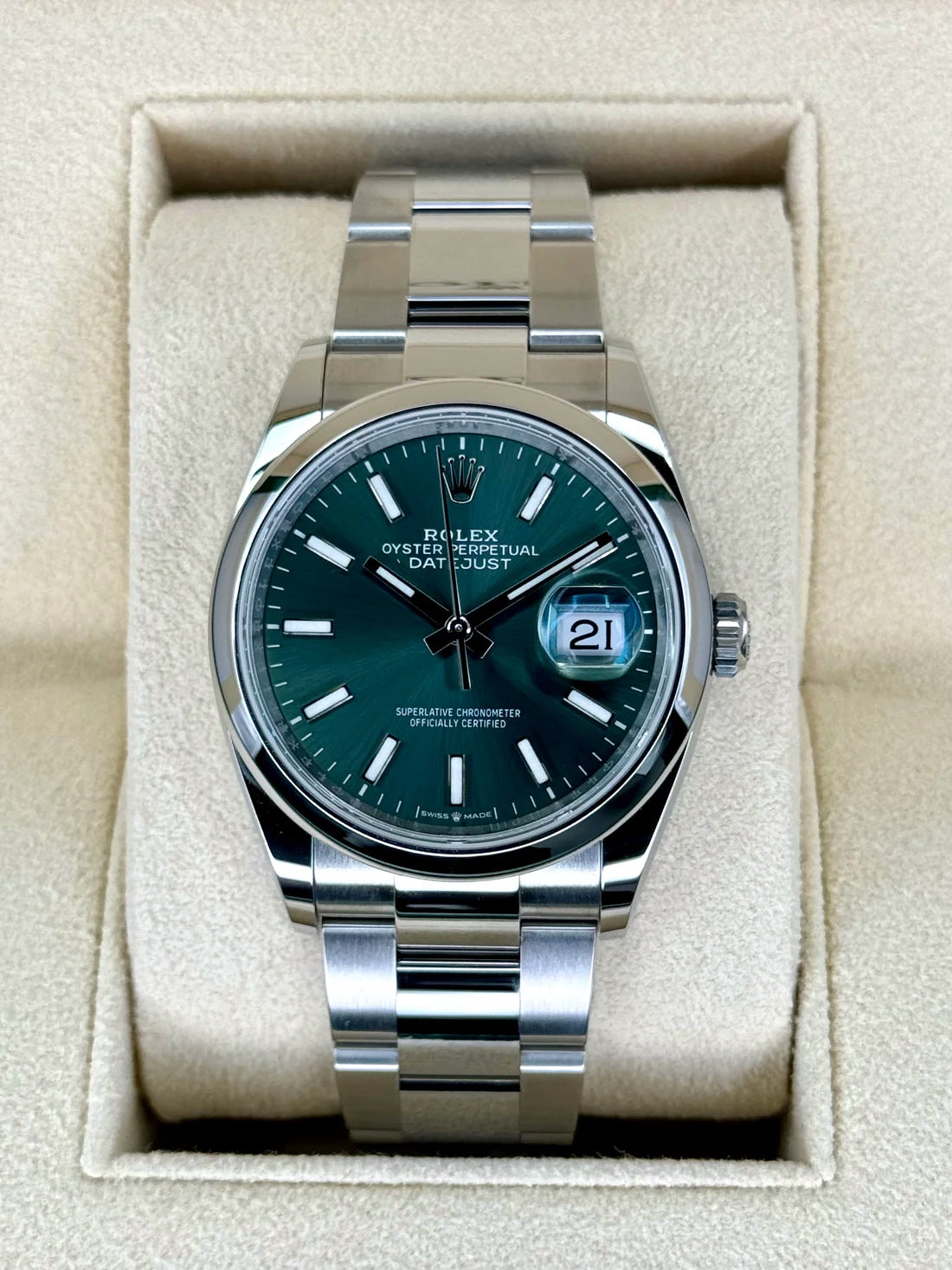 NEW 2025 Rolex Datejust 36mm 126200 Oyster Mint Green Dial