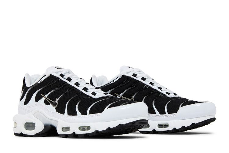 Nike Air Max Plus White Black Metallic Pewter