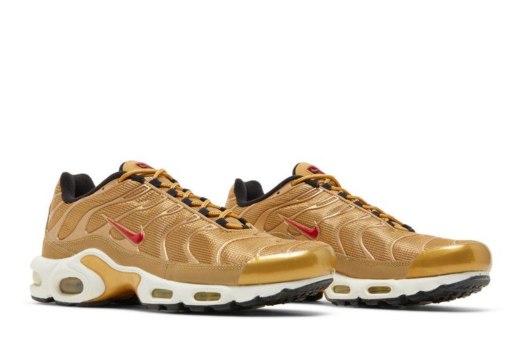 Nike Air Max Plus Metallic Gold (2018) (Women's)