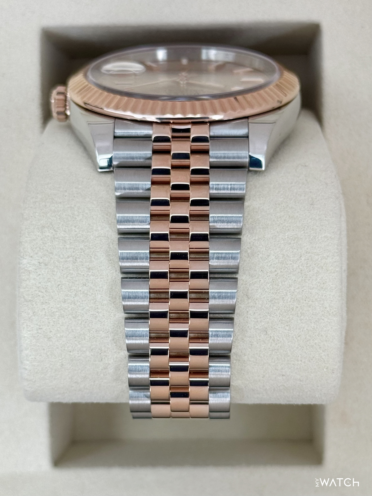 2025 Rolex Datejust 41mm 126331 Two-Tone Jubilee Sundust Dial