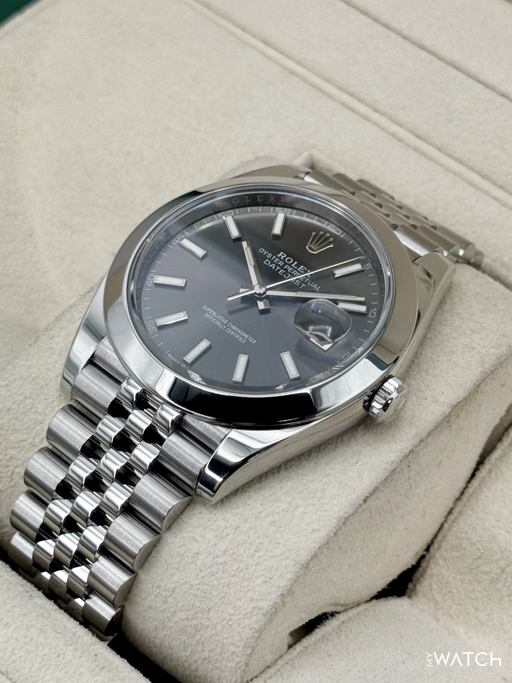2023 Rolex Datejust 41mm 126300 Stainless Steel Jubilee Rhodium Dial